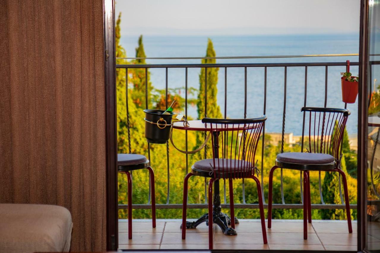 Apartment Anai Rijeka Exterior photo