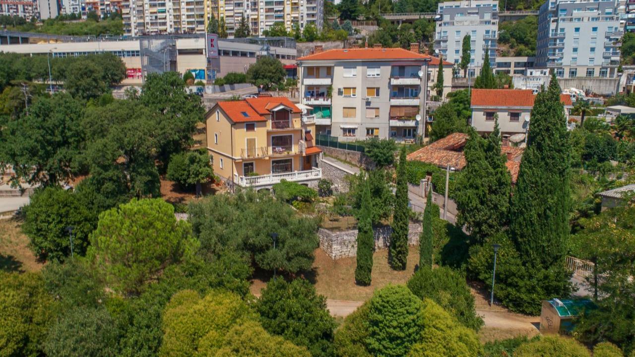 Apartment Anai Rijeka Exterior photo